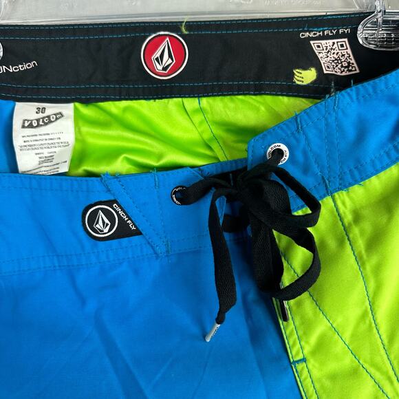 Volcom 38ER Men’s 30 Board Shorts 21” Length Cinch Fly Colorblock - Picture 3 of 8